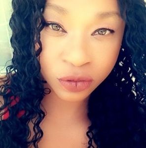 Meet your Posher, Arlene